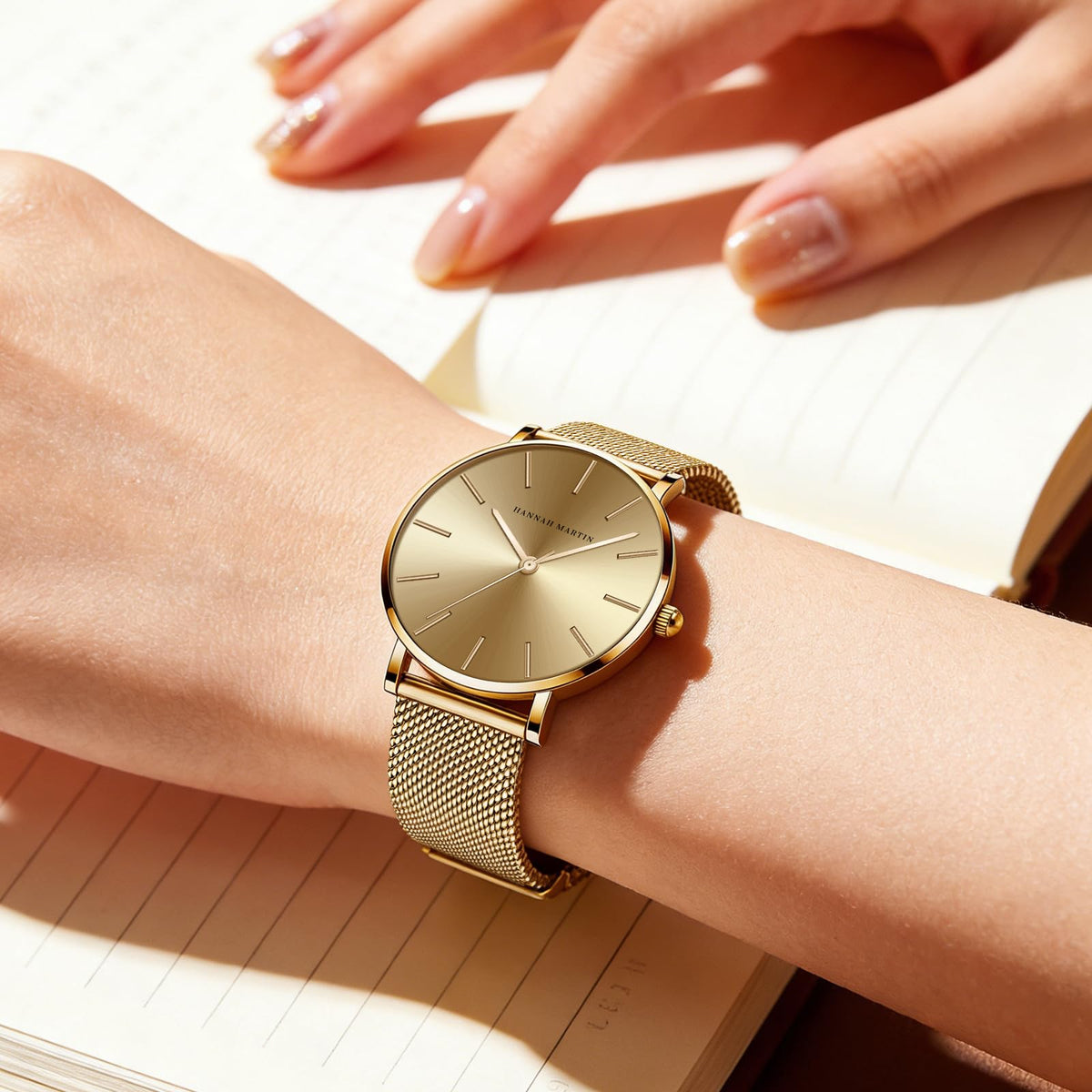 Hannah Martin Women's 36mm Minimalist Watch