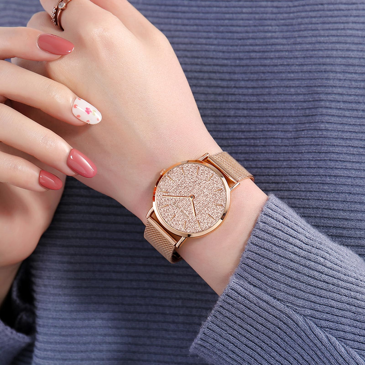 Hannah Martin Women's 36mm Minimalist Watch