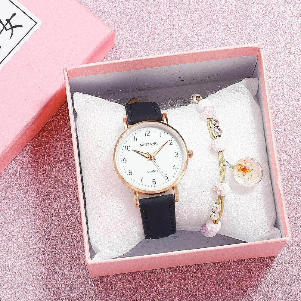 STEVVEX Women's 30mm Quartz Leather-Strap Watch | STGD278NTE
